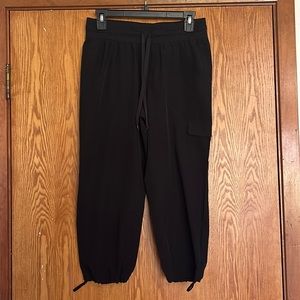 Black RBX Cropped Joggers size small